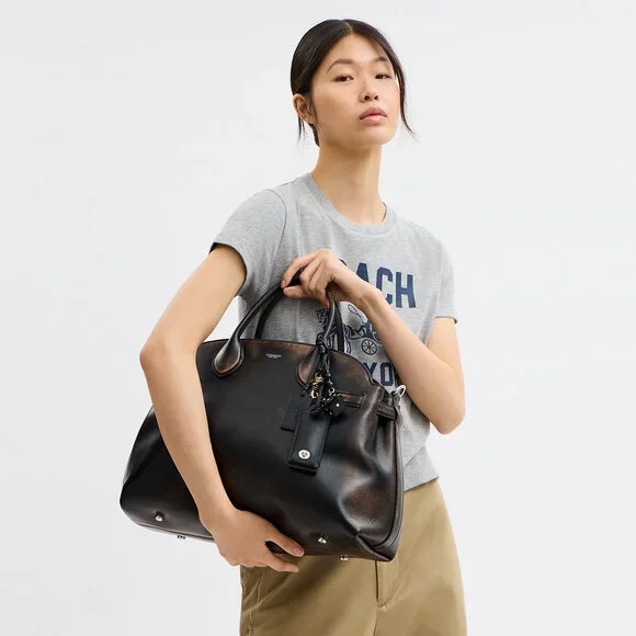 Coach Soft Empire Carryall Bag 40 In Loved Leather - Picture 2 of 11